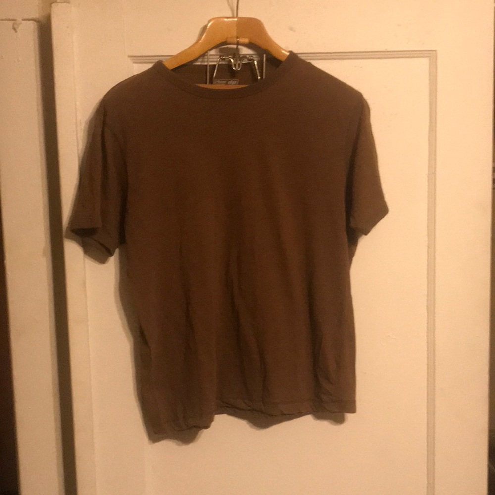 Brown Tagless XL urban pipeline Tee Shirt
